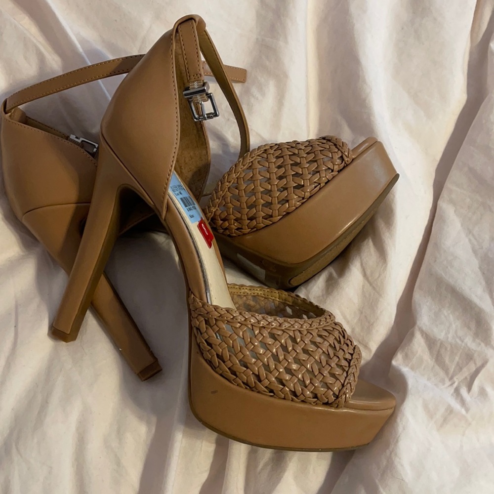 Jessica simson heels